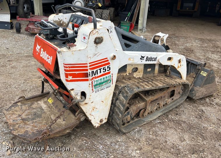 image for item JU9715 2012 Bobcat MT55  compact utility loader