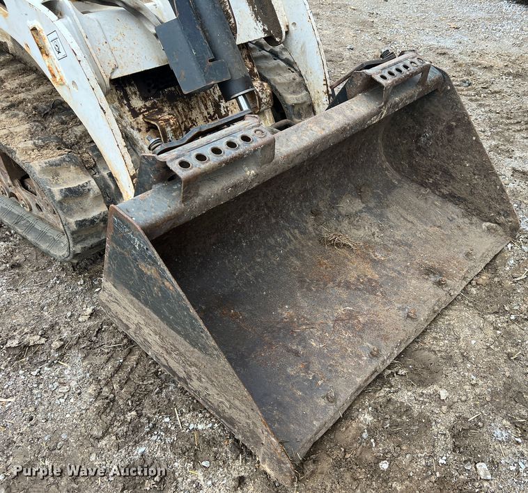 image for item JU9715 2012 Bobcat MT55  compact utility loader