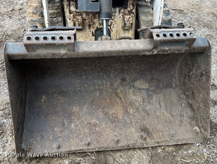 image for item JU9715 2012 Bobcat MT55  compact utility loader