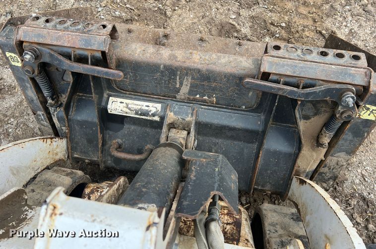 image for item JU9715 2012 Bobcat MT55  compact utility loader