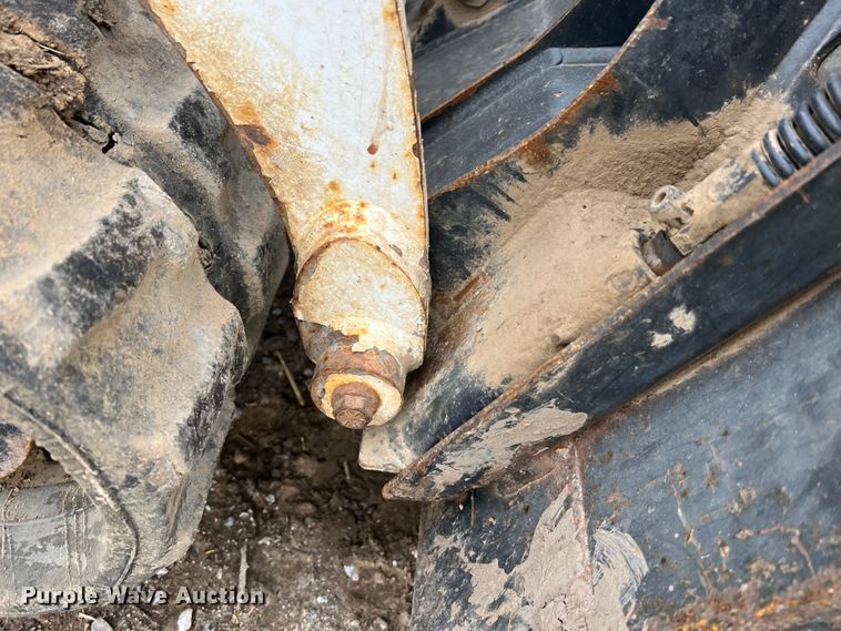 image for item JU9715 2012 Bobcat MT55  compact utility loader