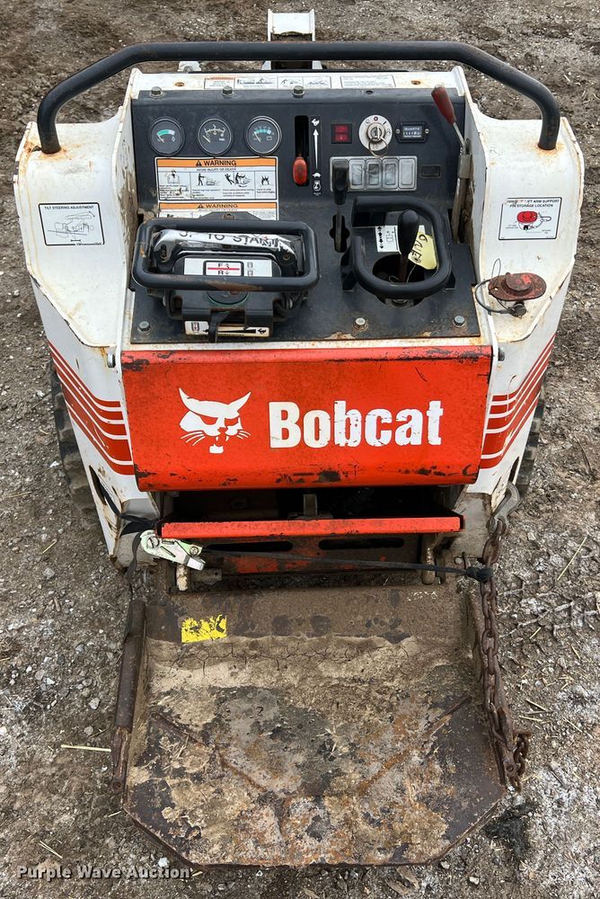 image for item JU9715 2012 Bobcat MT55  compact utility loader