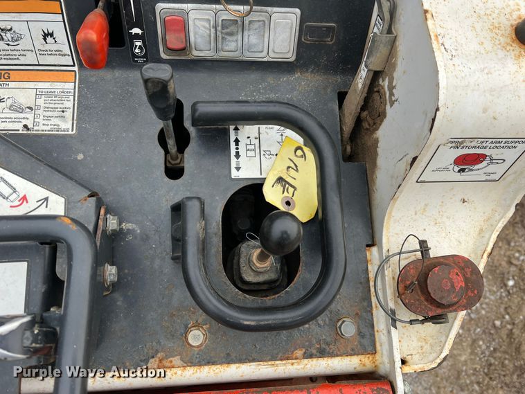 image for item JU9715 2012 Bobcat MT55  compact utility loader