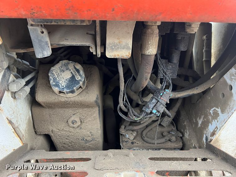 image for item JU9715 2012 Bobcat MT55  compact utility loader