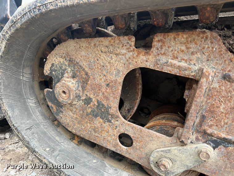 image for item JU9715 2012 Bobcat MT55  compact utility loader