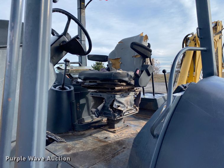 image for item JW9219 2006 John Deere 310G  backhoe