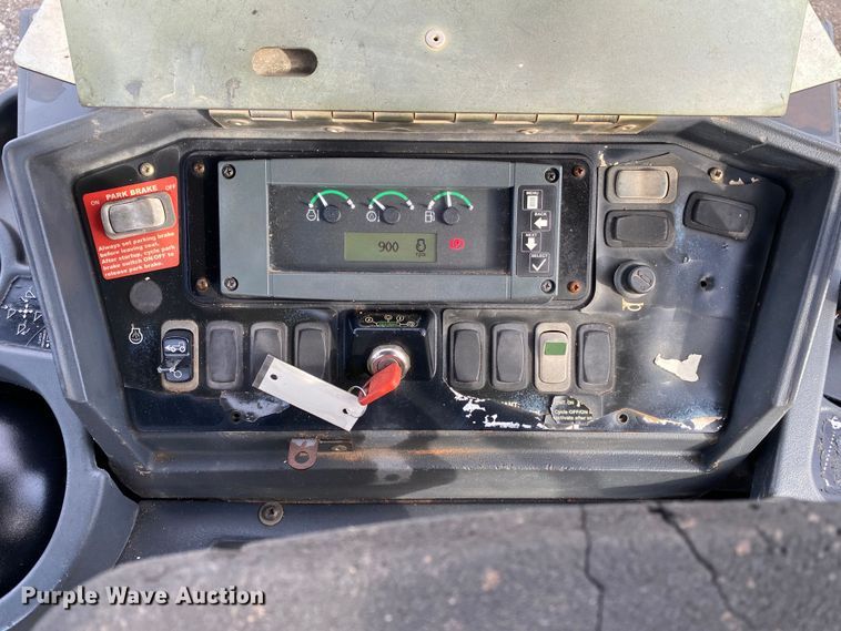 image for item JW9219 2006 John Deere 310G  backhoe