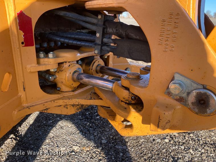 image for item JW9232 Case 580L  backhoe