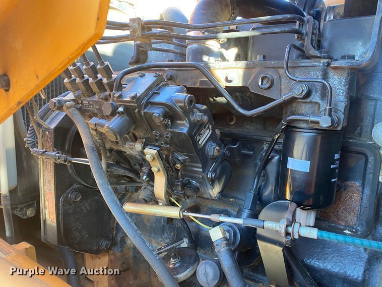 image for item JW9232 Case 580L  backhoe