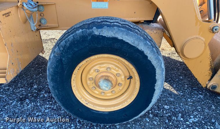 image for item JW9232 Case 580L  backhoe