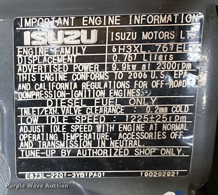 image for item JW9235 2006 John Deere 17ZTS  mini excavator