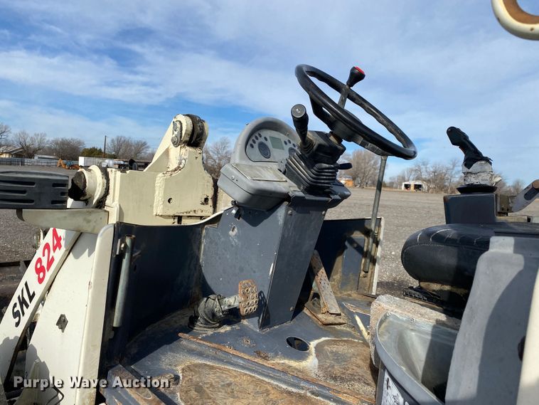 image for item JW9236 2005 Terex SKL824  wheel loader