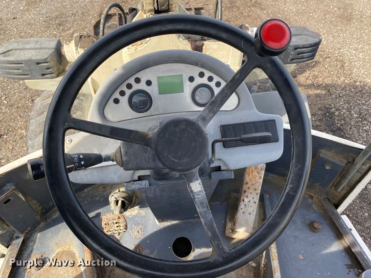 image for item JW9236 2005 Terex SKL824  wheel loader