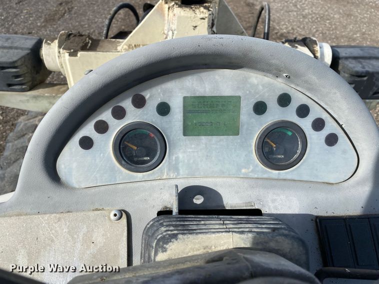 image for item JW9236 2005 Terex SKL824  wheel loader