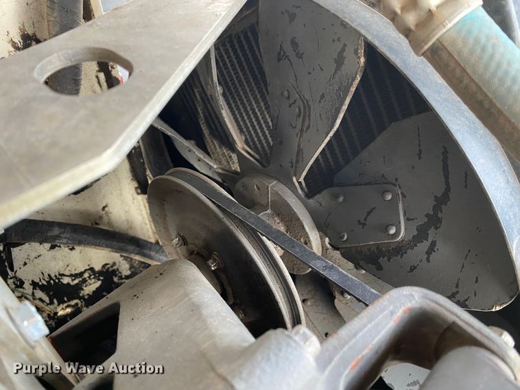 image for item JW9236 2005 Terex SKL824  wheel loader