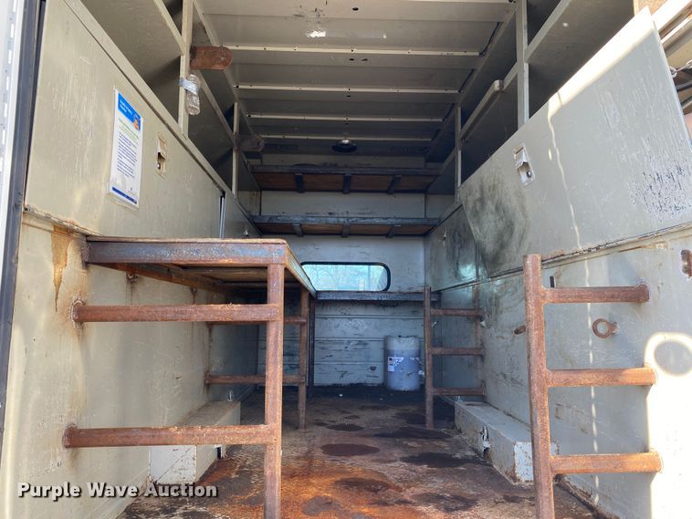 image for item JW9247 2007 GMC C7500  utility / service truck