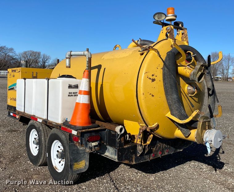 image for item JW9249 2012 Vermeer LP855SDT  vacuum excavator