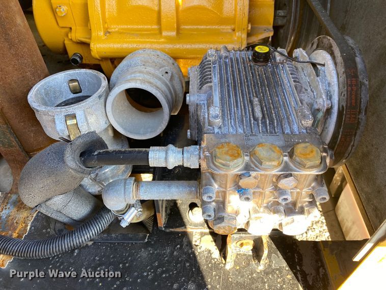 image for item JW9249 2012 Vermeer LP855SDT  vacuum excavator