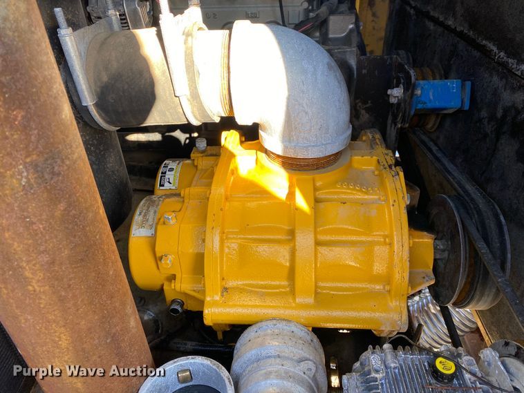 image for item JW9249 2012 Vermeer LP855SDT  vacuum excavator