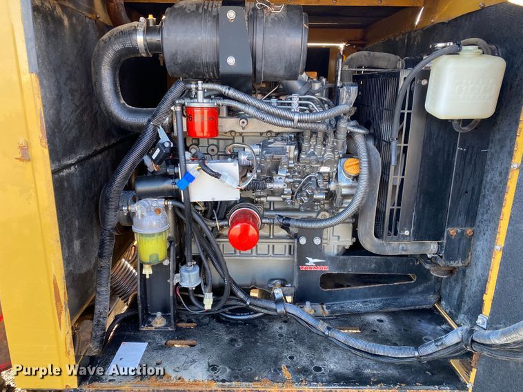 image for item JW9249 2012 Vermeer LP855SDT  vacuum excavator