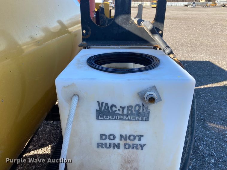 image for item JW9249 2012 Vermeer LP855SDT  vacuum excavator
