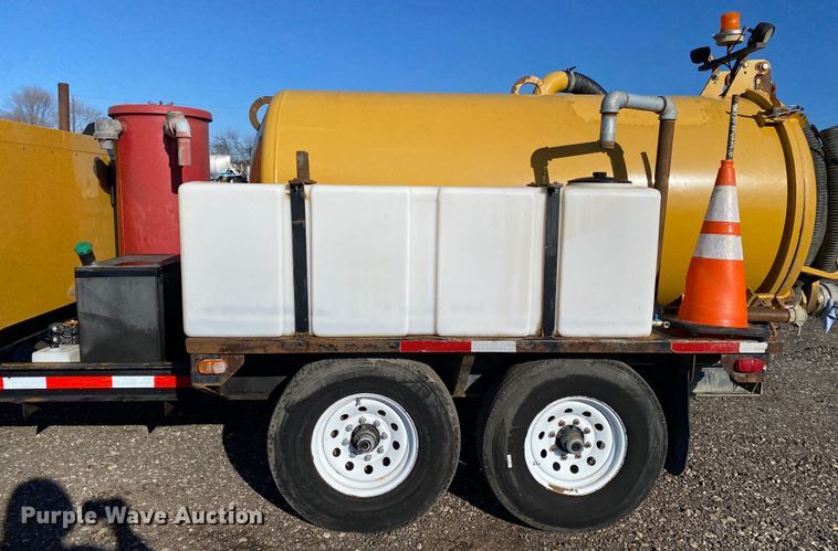 image for item JW9249 2012 Vermeer LP855SDT  vacuum excavator