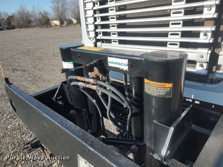 image for item JW9261 2012 Freightliner  crane truck