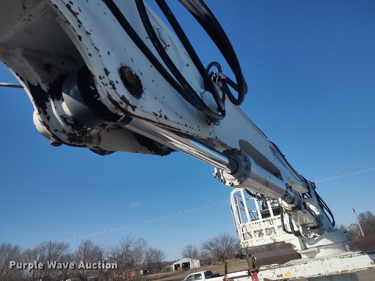 image for item JW9261 2012 Freightliner  crane truck