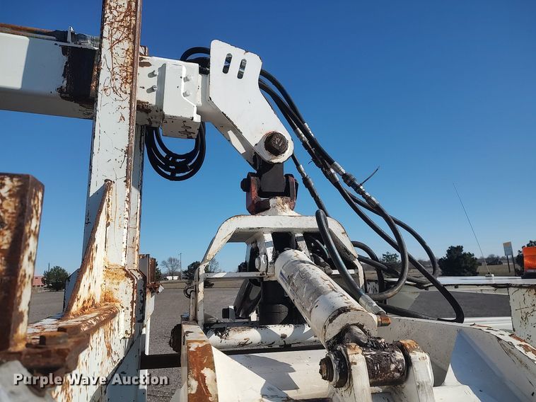 image for item JW9261 2012 Freightliner  crane truck
