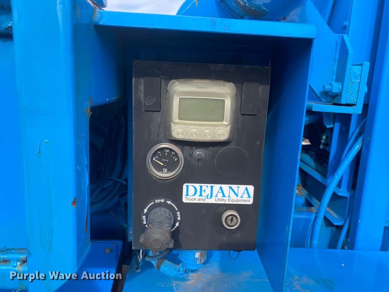 image for item JW9262 2012 Dejana Truck and Utility Equipment Company 16-9-54TR reel trailer