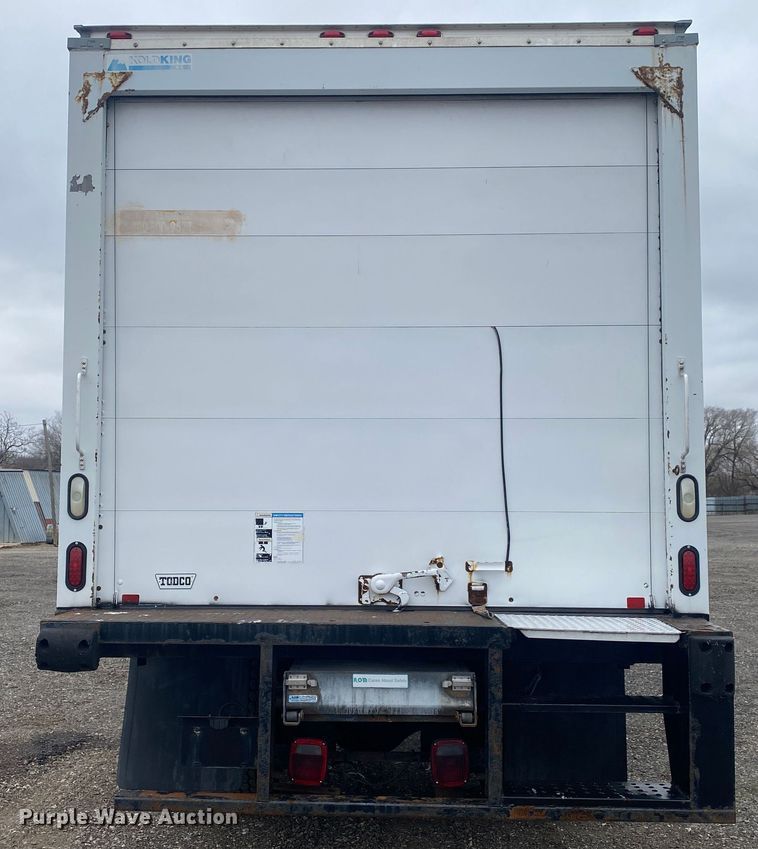 image for item JW9267 2014 International 4300  refrigerated delivery truck