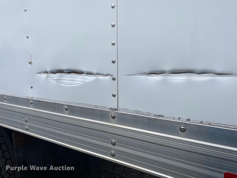 image for item JW9267 2014 International 4300  refrigerated delivery truck