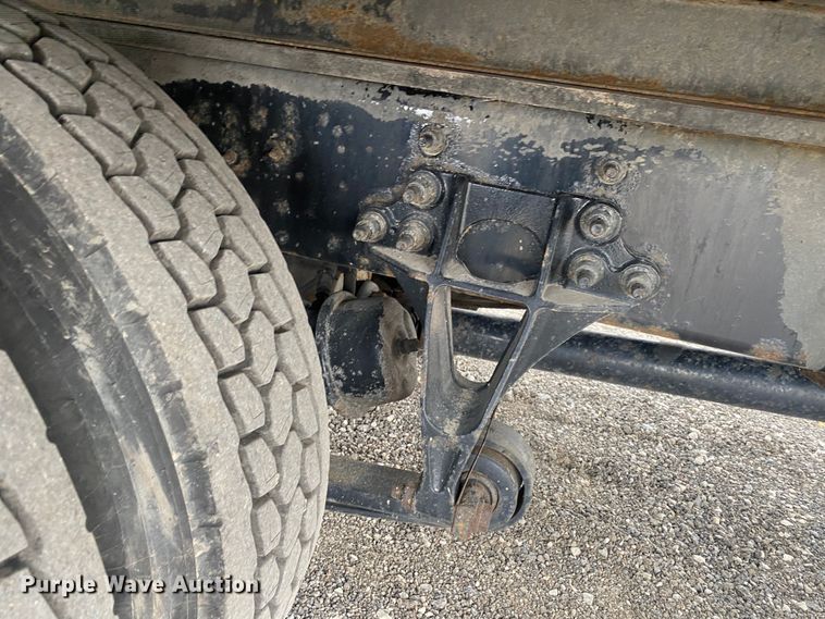 image for item JW9267 2014 International 4300  refrigerated delivery truck