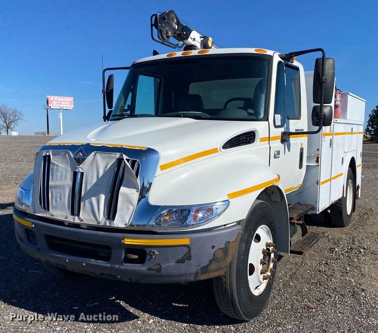 image for item JW9279 2007 International 4300  utility / service truck