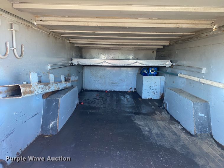 image for item JW9279 2007 International 4300  utility / service truck