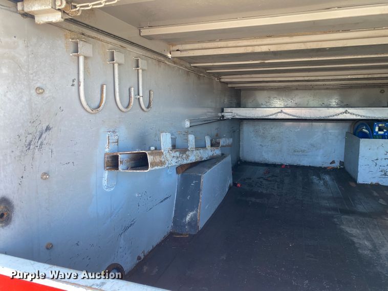 image for item JW9279 2007 International 4300  utility / service truck