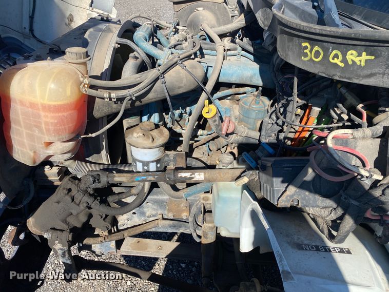 image for item JW9279 2007 International 4300  utility / service truck