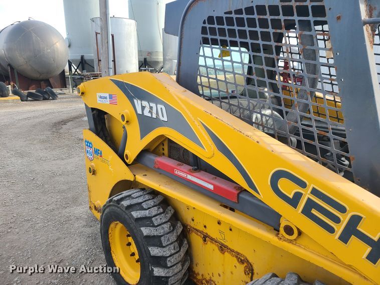 image for item JW9819 2010 Gehl V270  skid steer loader