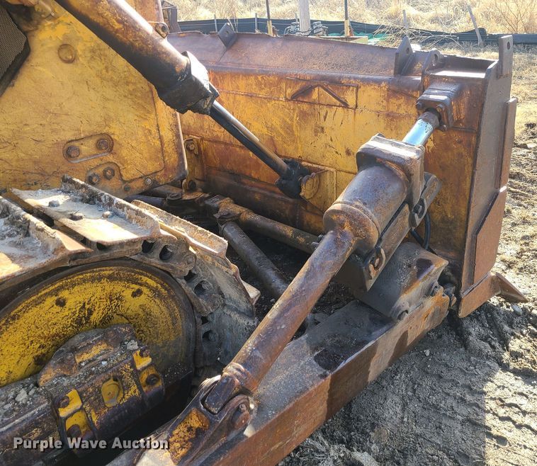 image for item JW9820 1973 Caterpillar D7F  dozer