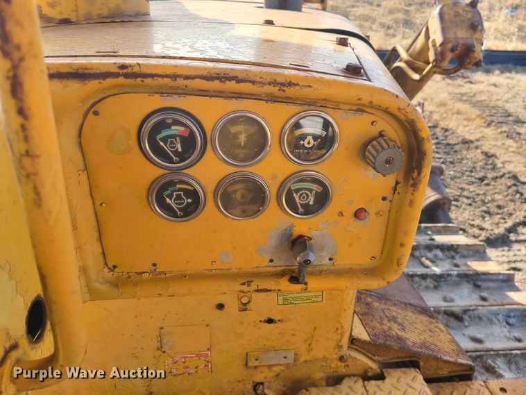 image for item JW9820 1973 Caterpillar D7F  dozer