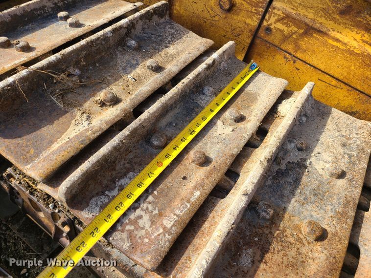 image for item JW9820 1973 Caterpillar D7F  dozer