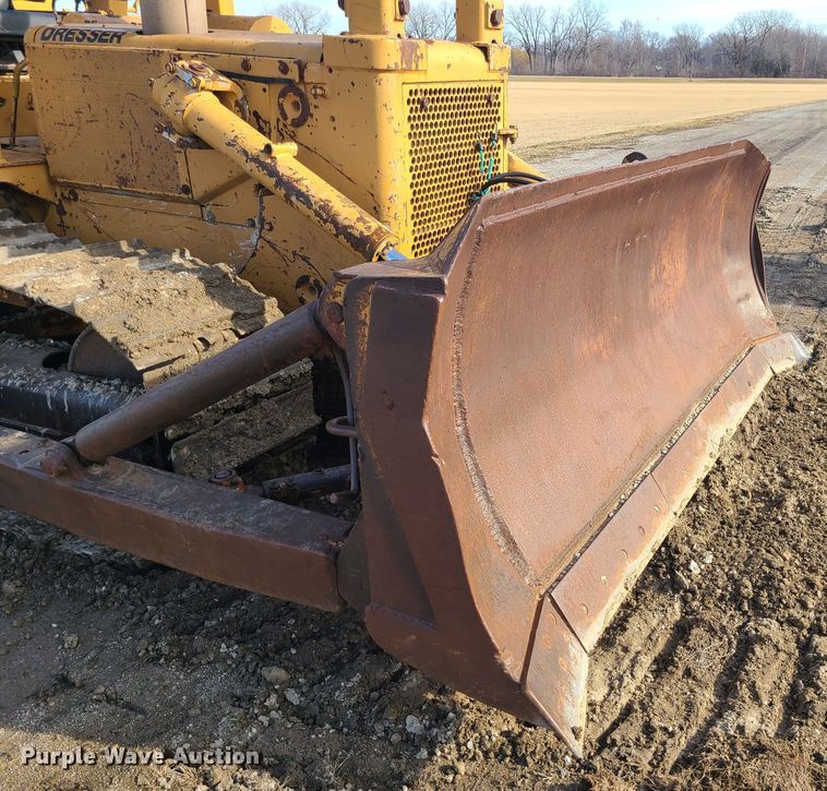 image for item JW9834 1972 Dresser TD15C  dozer