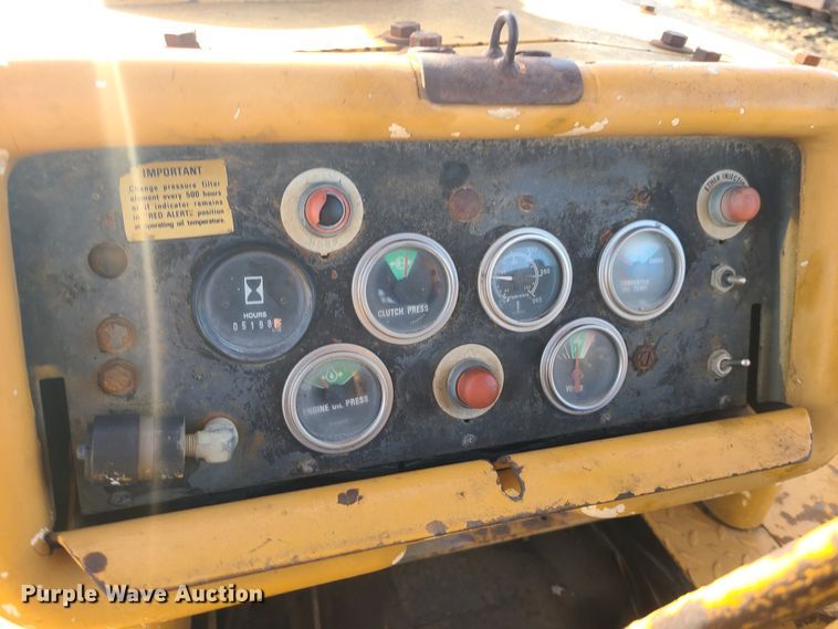 image for item JW9834 1972 Dresser TD15C  dozer