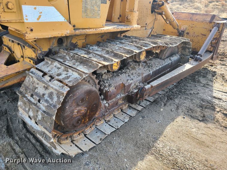 image for item JW9834 1972 Dresser TD15C  dozer