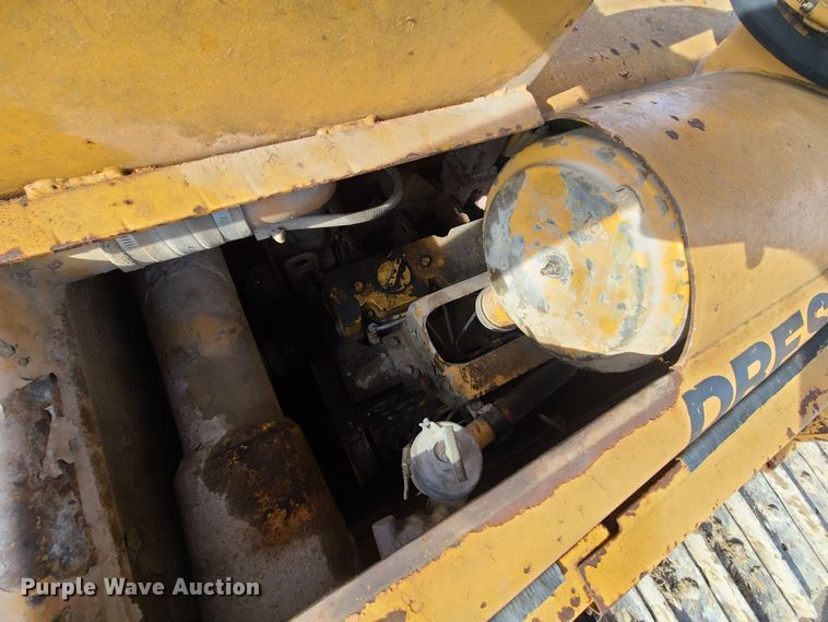 image for item JW9834 1972 Dresser TD15C  dozer