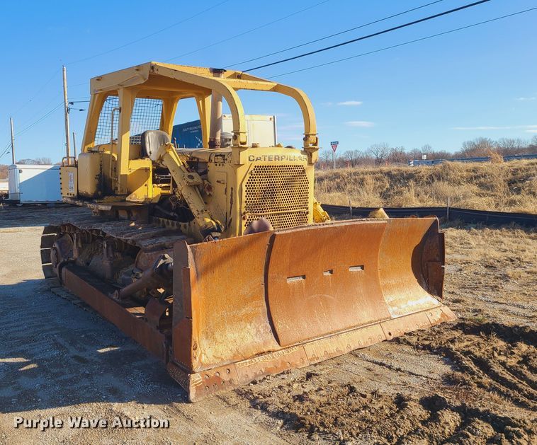 image for item JW9835 Caterpillar D7G  dozer