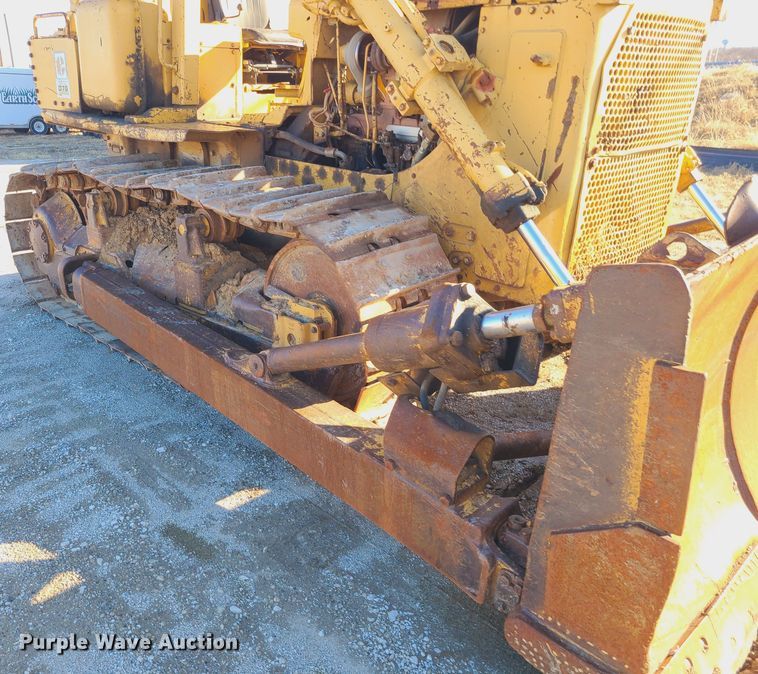 image for item JW9835 Caterpillar D7G  dozer