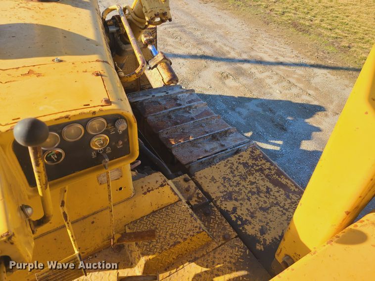 image for item JW9835 Caterpillar D7G  dozer