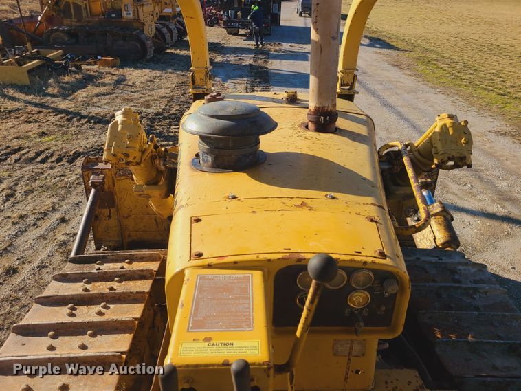 image for item JW9835 Caterpillar D7G  dozer