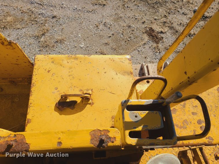 image for item JW9835 Caterpillar D7G  dozer